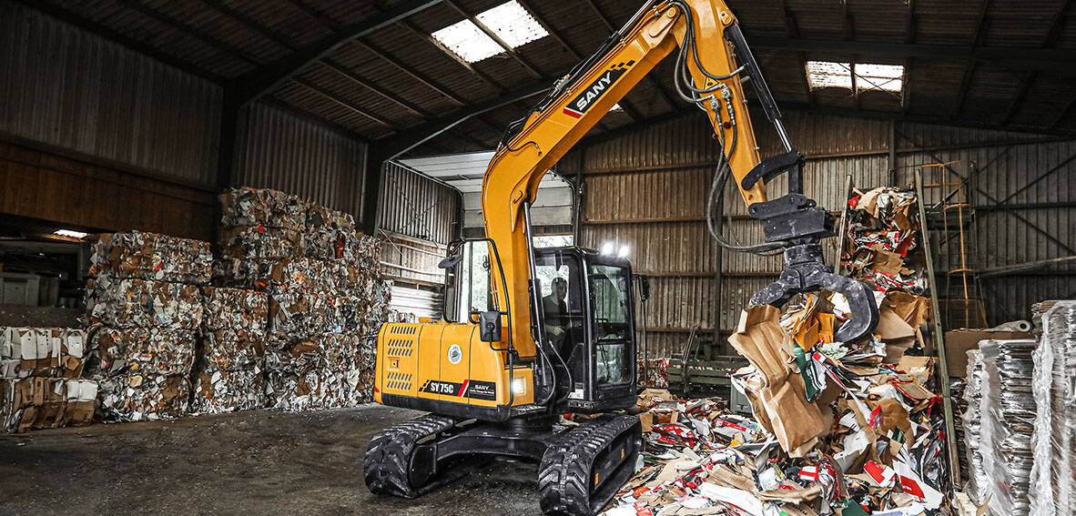 SANY Bagger Kompaktbagger Sany SY75C auf Baustelle