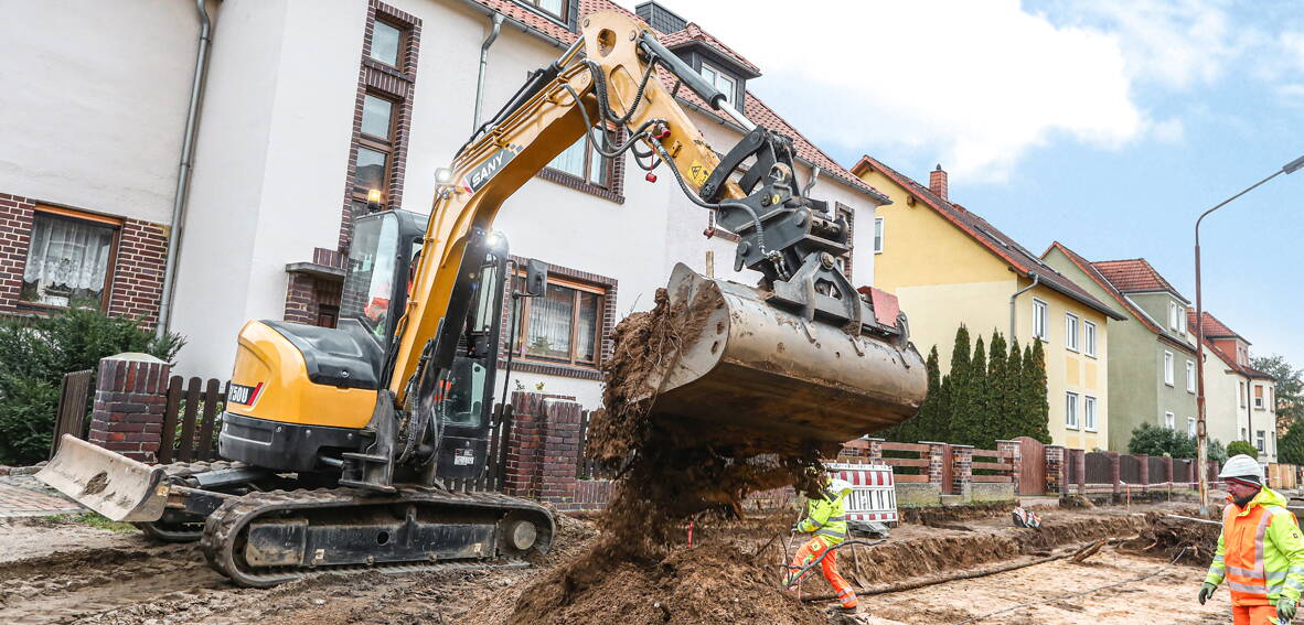 SANY Bagger Mini-Bagger Minibagger Sany SY50U auf Baustelle