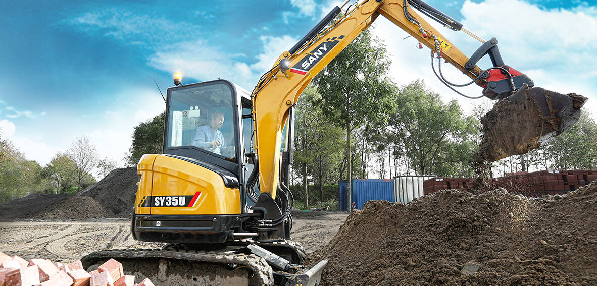 Zoom: SANY Bagger Mini-Bagger Minibagger Sany SY35U auf Baustelle