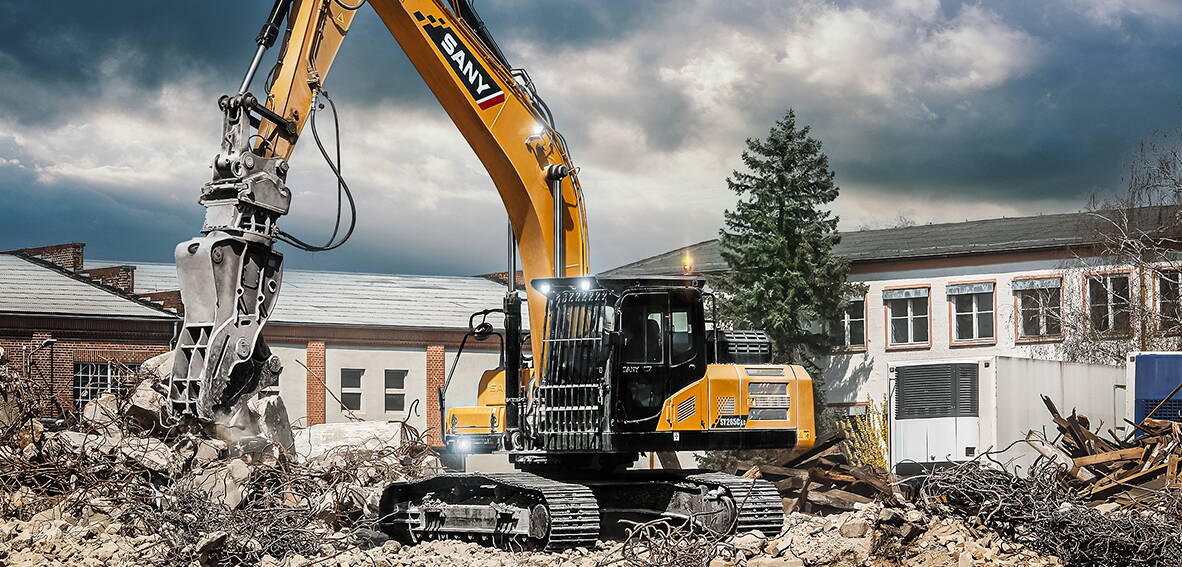 Zoom: SANY Bagger Raupenbagger Sany SY265C auf Baustelle